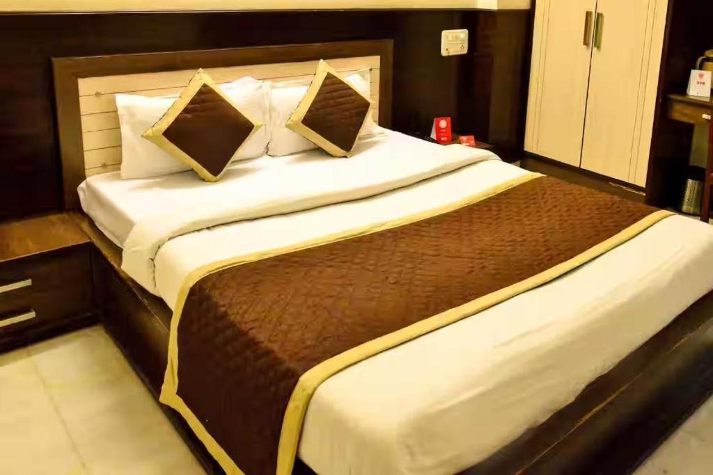 Hotel Airport Land ニューデリー エクステリア 写真
